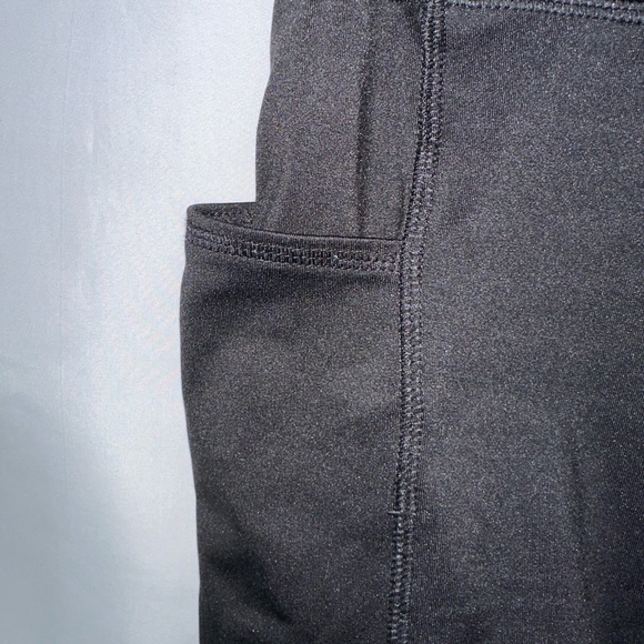 Athletic Shorts Kids Black Large 10-12 - Picture 4 of 4